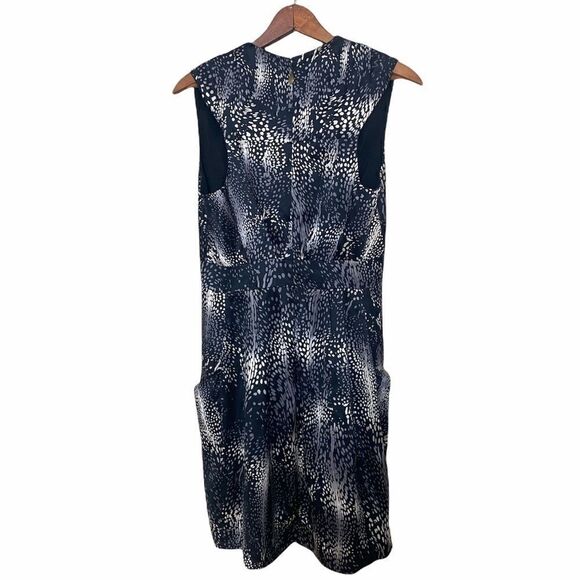 Kenneth Cole 100% Silk Knee Length Dress - Picture 9 of 9